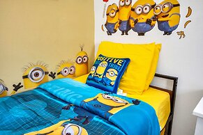 Private Views & Theme Rooms, Perfect for Families!