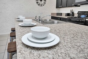 Private Views & Theme Rooms, Perfect for Families!