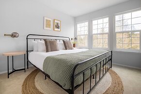 Black Oak by Avantstay Modern & Chic Santa Rosa Hideaway With Pool Tab