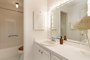 Crawdad by Avantstay Isle of Palms Home w/ BBQ