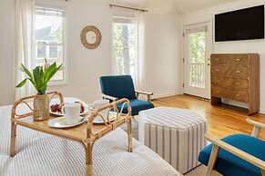 Crawdad by Avantstay Isle of Palms Home w/ BBQ