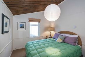 Arch Cape Escape by Avantstay Sensational Clift Top Home w/ Pacific Oc