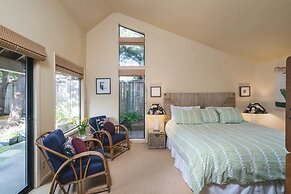 Arch Cape Escape by Avantstay Sensational Clift Top Home w/ Pacific Oc