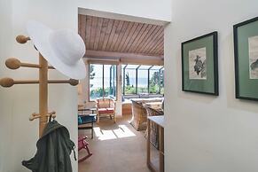 Arch Cape Escape by Avantstay Sensational Clift Top Home w/ Pacific Oc