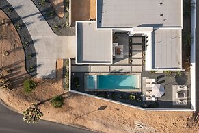 Aria by Avantstay Spectacular & Secluded Desert Oasis w/ Pool