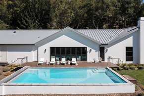 Syrah by Avantstay Hilltop Haven in Sonoma Private Pool + Patio