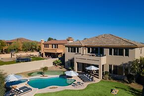 Aviano by Avantstay Phoenix is Calling! w/ Pool, Hot Tub & Game Room!