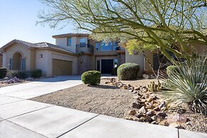 Aviano by Avantstay Phoenix is Calling! w/ Pool, Hot Tub & Game Room!