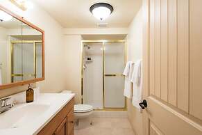 Picasso by Avantstay Artist's Mountain Escape w/ Hot Tub & Views