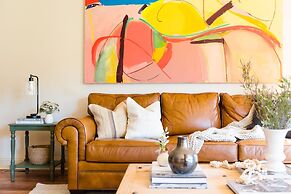 Picasso by Avantstay Artist's Mountain Escape w/ Hot Tub & Views