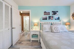 Beach Pines Bungalow by Avantstay Classic Cottage Steps to the Beach w