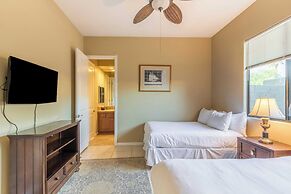 Aurora by Avantstay Luxurious Home With an Exquisite Pool, Spa, and Ou