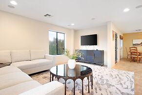 Mirabella by Avantstay Private Lake + Kayaks & Paddle Boating!