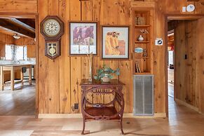 Sunnyside by Avantstay Charming Lake Tahoe Chalet on Tahoes West Shore