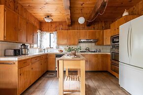 Sunnyside by Avantstay Charming Lake Tahoe Chalet on Tahoes West Shore