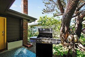 Modern Love by Avantstay Serene Home in Arch Cape w/ Large Yard in Gre