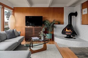 Modern Love by Avantstay Serene Home in Arch Cape w/ Large Yard in Gre