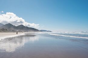 Blue Starfish by Avantstay Ocean Views & Direct Cannon Beach Access