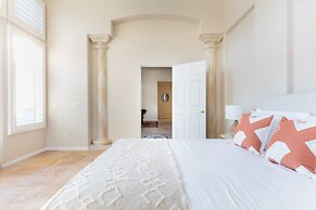 Jacinta by Avantstay Gorgeous & Spacious Getaway w/ Pool, Spa & Pool T