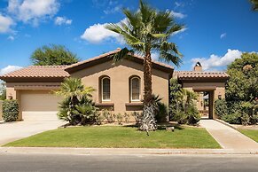 Jacinta by Avantstay Gorgeous & Spacious Getaway w/ Pool, Spa & Pool T