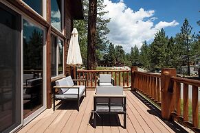 Bernard by Avantstay Luxurious Cabin in Big Bear w/ Hot Tub & Pool Tab