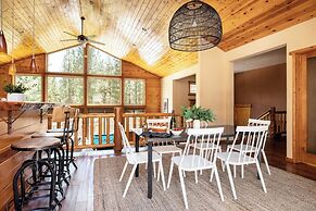 Bernard by Avantstay Luxurious Cabin in Big Bear w/ Hot Tub & Pool Tab