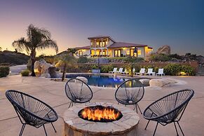 Colina by Avantstay Secluded Mountain Top Oasis w/ Pool, Hot Tub & Put