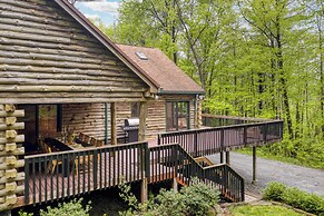Half Moon by Avantstay 4BR Cabin w/ Large Deck & Yard w/ Patio & Outdo