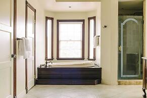 Warhol by Avantstay Expansive Estate Stunning Wine Cty Views