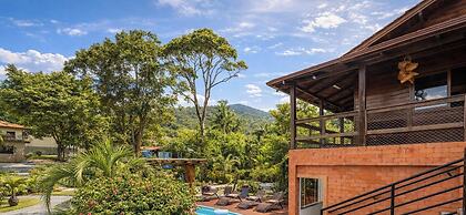Casa com Piscina em Gov Celso Ramos - SC