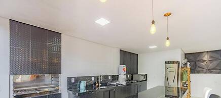 Casa com Piscina em Gov Celso Ramos - SC