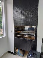 Casa com Piscina em Gov Celso Ramos - SC