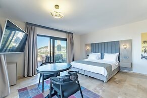 Bombien Yalıkavak  +13 Adult only