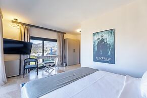 Bombien Yalıkavak  +13 Adult only