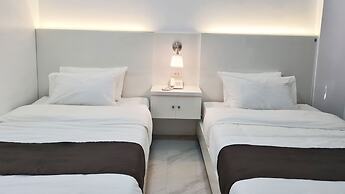 Staycation Hotel