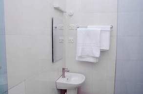 Captivating 1-bed Studio in Sapele