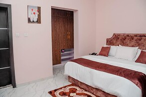 Captivating 1-bed Studio in Sapele