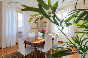 Villa Ida in Lenno With 3 Bedrooms and 2 5 Bathrooms
