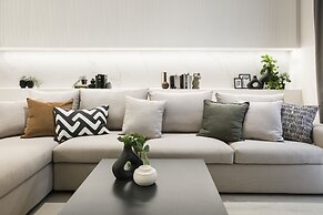 Ultra Chic Modern 4 Bedrooms Apartment in Athens
