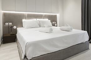 Ultra Chic Modern 4 Bedrooms Apartment in Athens