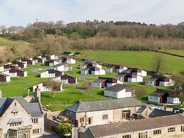Harcombe House Bungalow 1