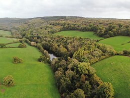 Harcombe House Bungalow 8