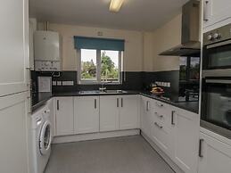 9 Eamont Park