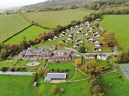 Harcombe House Bungalow 4