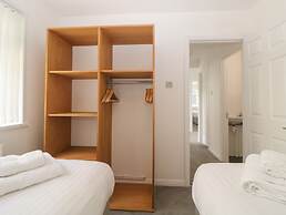 Harcombe House Bungalow 4