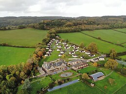 Harcombe House Bungalow 12