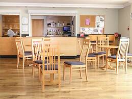 Flat 34 - Marine Court