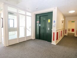 Flat 34 - Marine Court