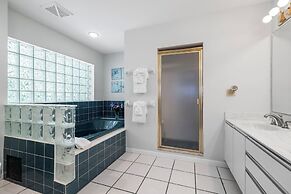 9464riveroasisccwh - River Oasis