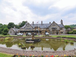 Harcombe House Bungalow 11